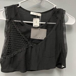 Nwt lf & Lola mesh crop top size 8